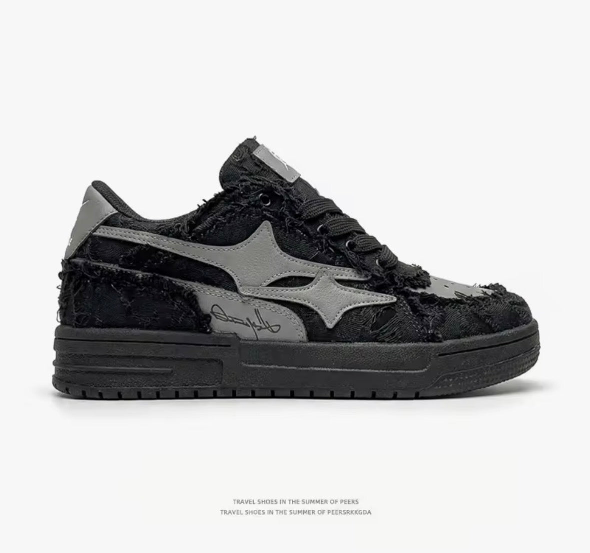 STARSIGN GRAPHIC SNEAKER